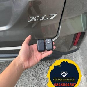 Chìa Khóa Thông Minh Suzuki XL7