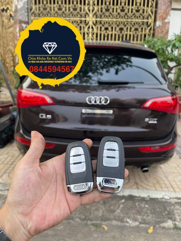 Làm Chìa Khóa Xe Audi Q5 2011 Toàn Quốc