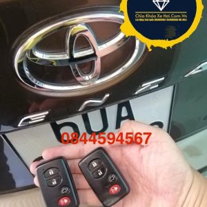 Chìa Khóa Thông Minh Toyota Venza