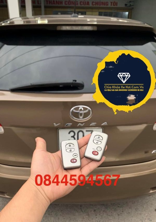 Chìa Khóa Thông Minh Toyota Venza