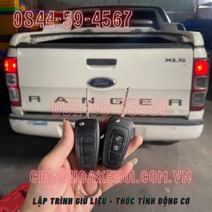 làm chìa khóa Gập Ford ranger xls tại Bình Dương