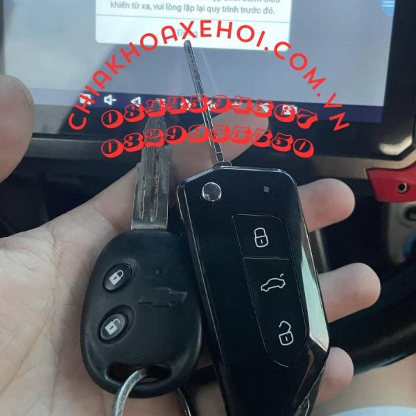 Chìa Khóa Remote Gập Chevrolet Spark