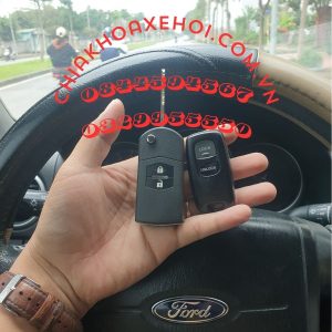 Chìa Khóa Remote Gập Ford Everest