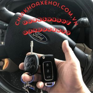 Chìa Khóa Remote Gập Ford Focus