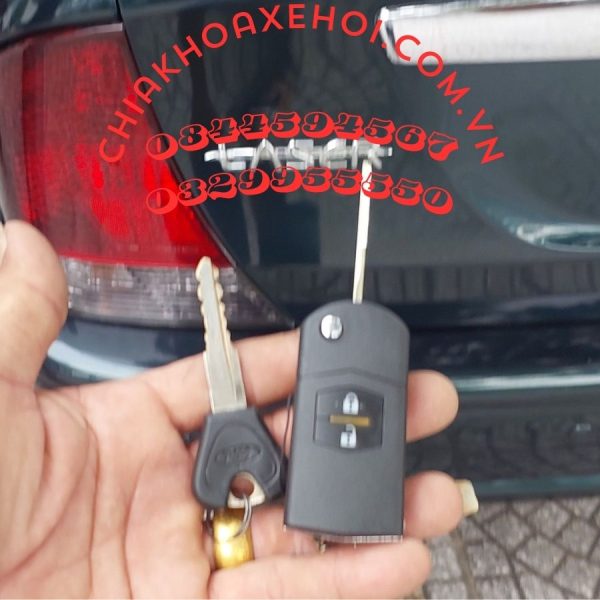 Chìa Khóa Remote Gập Ford Laser