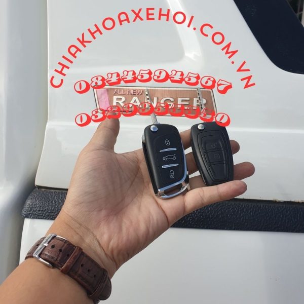 Chìa Khóa Remote Gập Ford Ranger