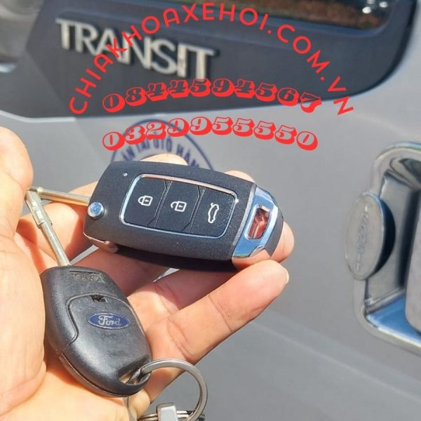 Chìa Khóa Remote Gập Ford Transit