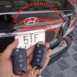 Chìa Khóa Remote Gập Hyundai Accent