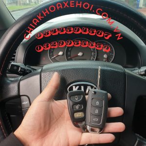 Chìa Khóa Remote Gập Kia Sorento