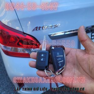 Chìa Khóa Remote Gập Mitsubishi Attrage