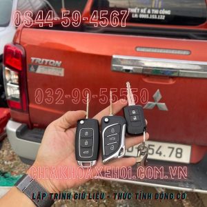 làm chìa khóa xe Mitsubishi Triton Bình Dương