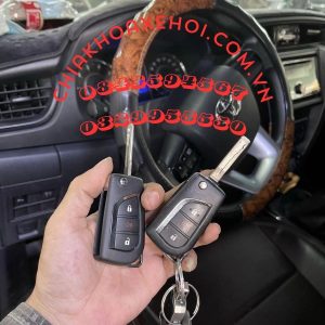 Làm Chìa Khóa Remote Gập Toyota Fortuner