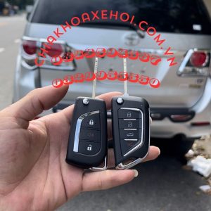 Làm Chìa Khóa Remote Gập Toyota Fortuner