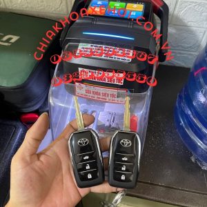 Chìa Khóa Remote Gập Toyota Vios