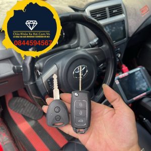 Chìa Khóa Remote Gập Toyota Wigo