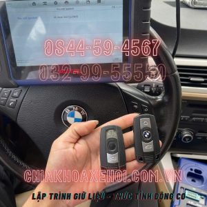 Làm Chìa Khóa BMW 320i 2010 Chính Hãng