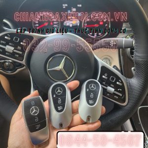 Làm Chìa Khóa Mercedes-Benz GLC 300 Chính Hãng