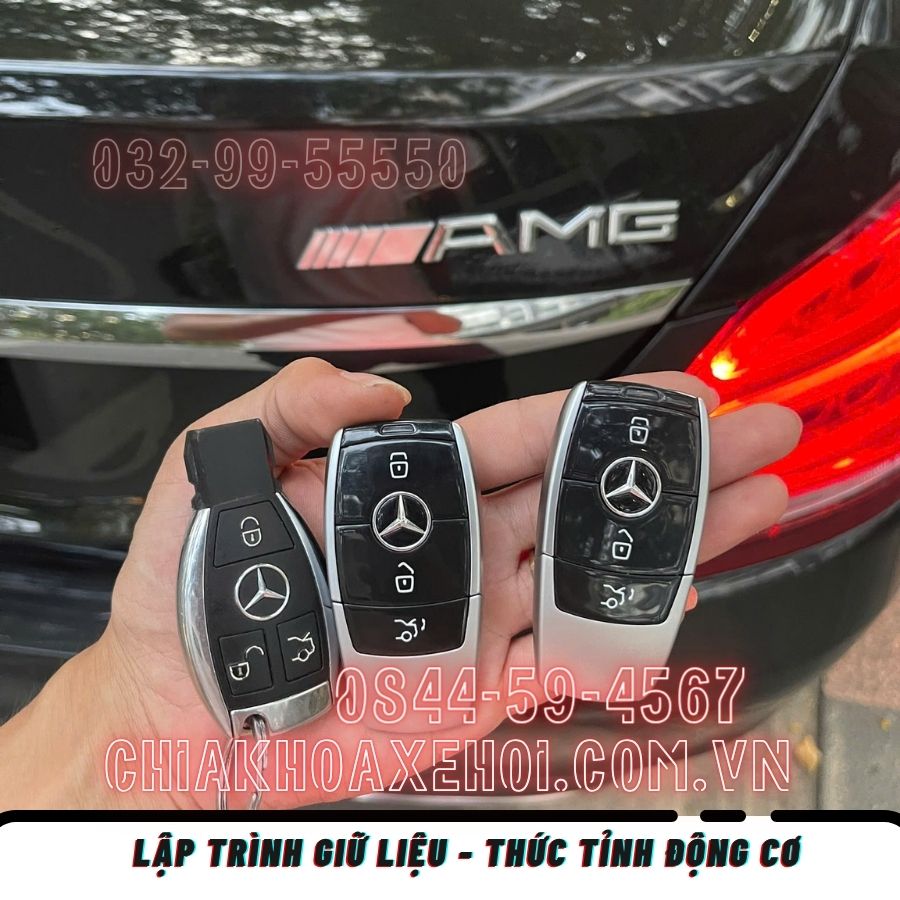 thay pin chìa khóa Mercedes tận nơi nhanh chóng