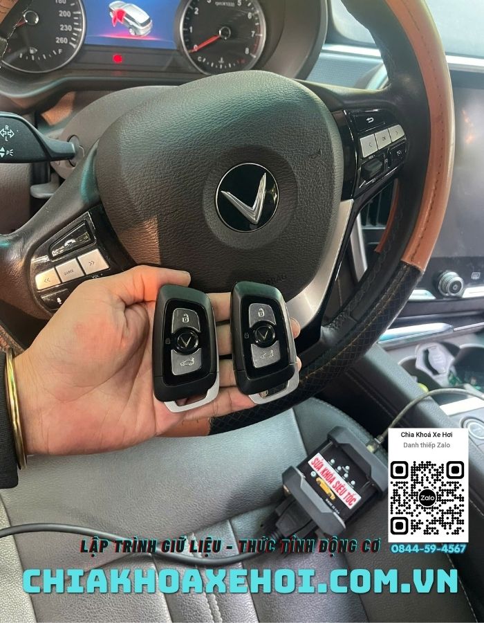 Làm Chìa Khóa VinFast LuxA LuxSA - Tận Nơi Uy Tín Làm Chìa Khóa VinFast LuxA LuxSA - Tận Nơi Uy Tín